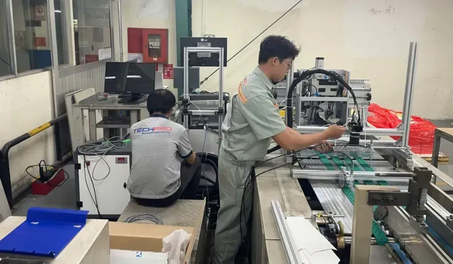 images_company-pages_engineering-services_solution-3